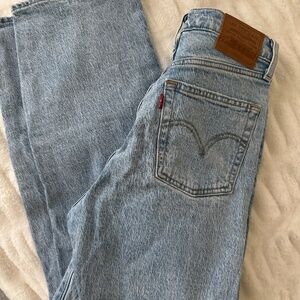 Levi’s size 26